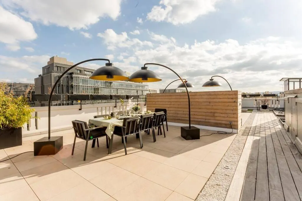 Apartmán Penthouse 126 Jacuzzi Terrasse Paris 16 0*,  Francie
